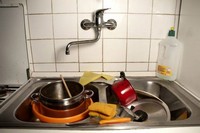 Использование хозяйственного мыла в домашних условиях: как им пользоваться?
