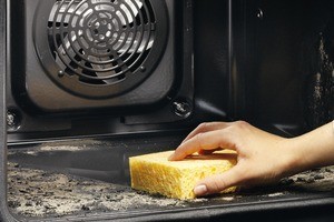 Как почистить газовую плиту в домашних условиях: выбираем лучший способ