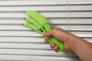 Как почистить шторы в домашних условиях: лучшие советы из опыта