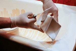 Как почистить акриловую ванну: выбираем эффективные средства