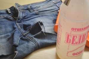 Как осветлить джинсы в домашних условиях, обновить гардероб