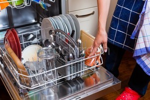Как выбрать посудомоечную машину для дома - оцениваем по всем критериям