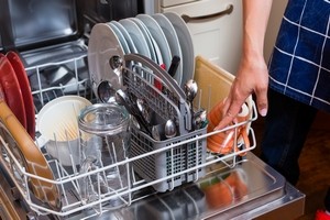 Моющее средство для посудомоечной машины: выбираем лучшее
