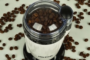 Электрическая кофемолка: как выбрать подходящую модель?