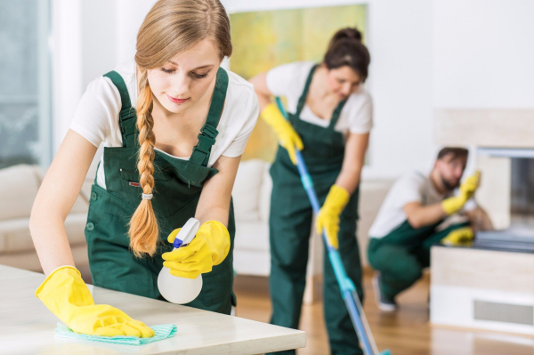 Преимущества уборки дома в клининговой компании